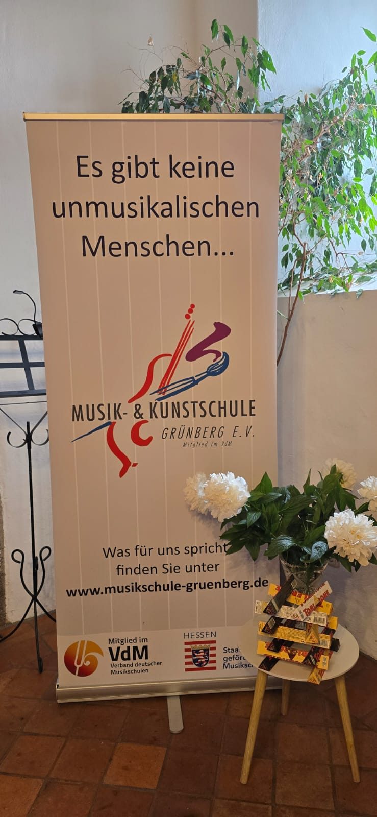 Vorspiel Barfüßerkloster 15.06.2025 MuKs Banner- Es gibt keine unmusikalischen Menschen